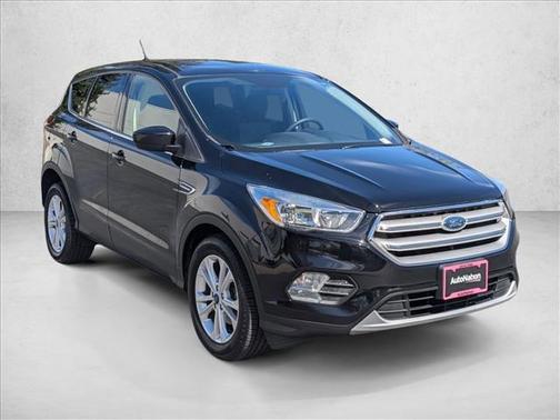 Agate Black Metallic 2019 Ford Escape SE