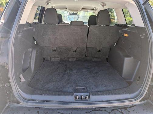 Agate Black Metallic 2019 Ford Escape SE