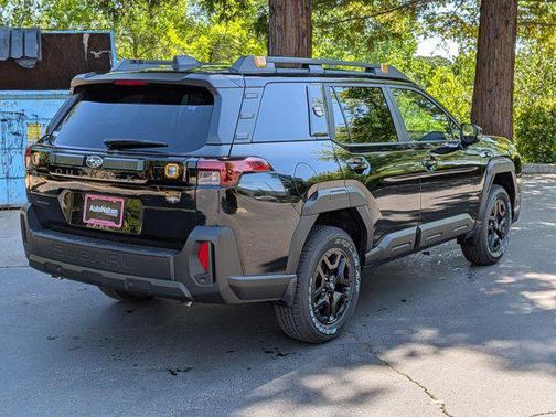 Crystal Black Silica 2026 Subaru Outback Wilderness