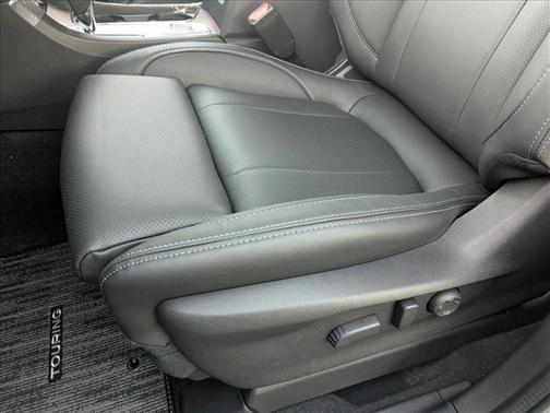 2025 Subaru Ascent Touring 7-Passenger