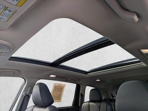 Ice Silver Metallic 2025 Subaru Ascent Touring 7-Passenger