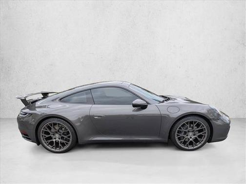 2024 Porsche 911 Carrera