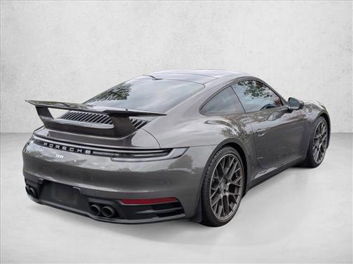 2024 Porsche 911 Carrera