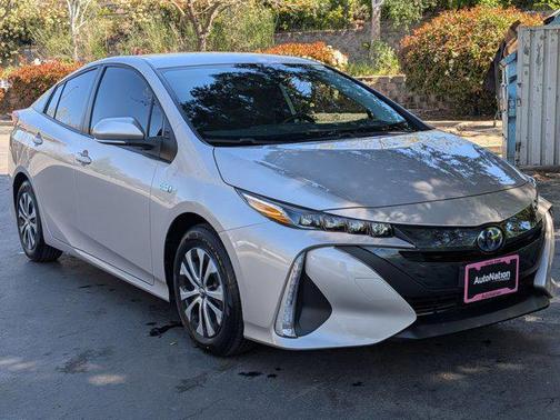 2022 Toyota Prius Prime LE