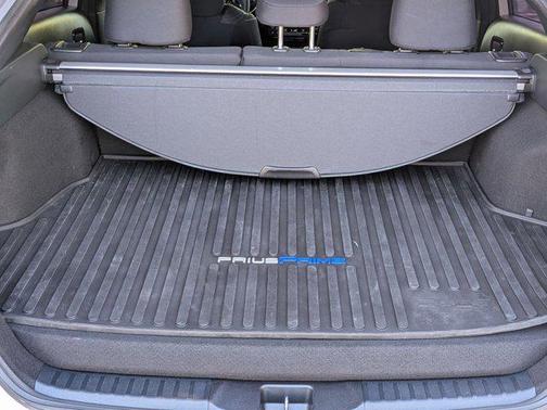 2022 Toyota Prius Prime LE