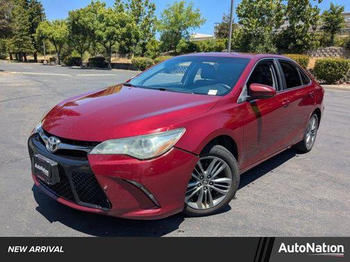 2015 Toyota Camry SE