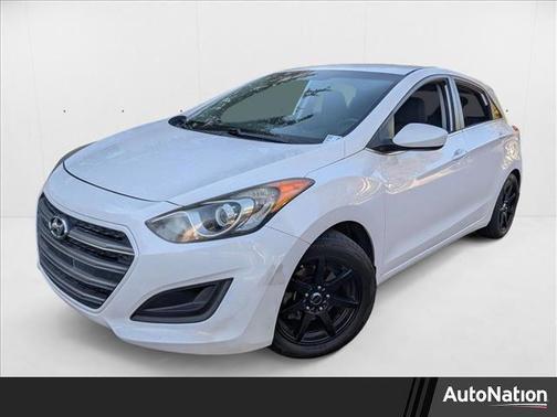 2016 Hyundai Elantra GT Base