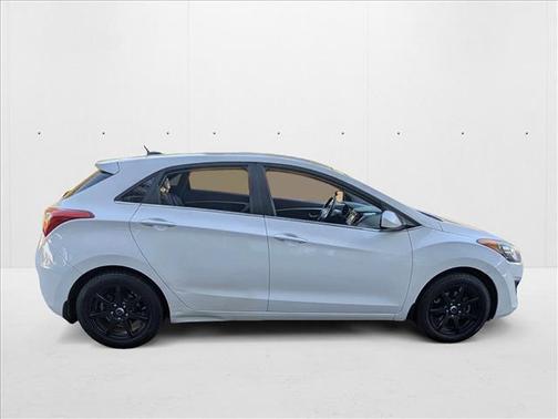 2016 Hyundai Elantra GT Base