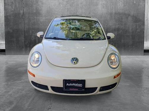 2008 Volkswagen New Beetle S