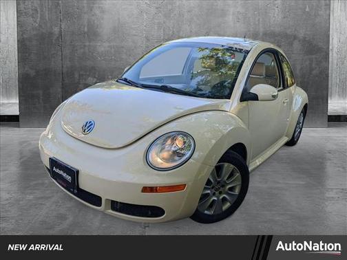 2008 Volkswagen New Beetle S