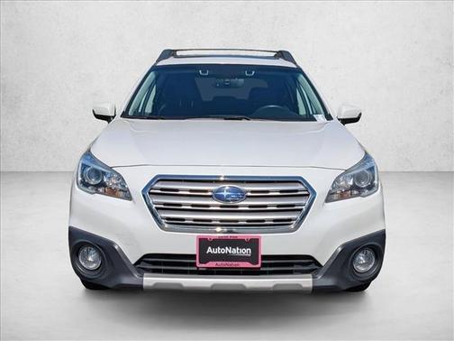 Crystal White Pearl 2017 Subaru Outback 2.5i Limited