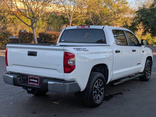 2015 Toyota Tundra SR5