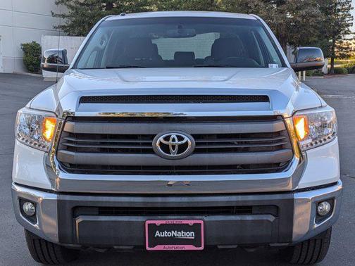 2015 Toyota Tundra SR5