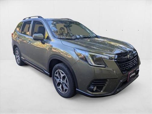 2022 Subaru Forester Premium