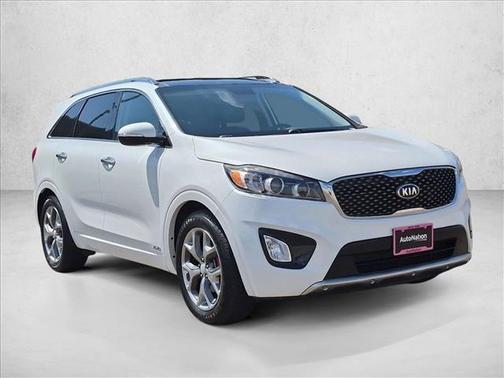 Snow White Pearl 2017 Kia Sorento SX