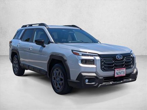 Ice Silver Metallic 2026 Subaru Outback Premium