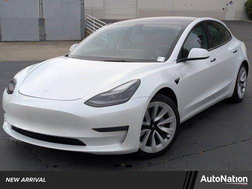 2022 Tesla Model 3 Long Range