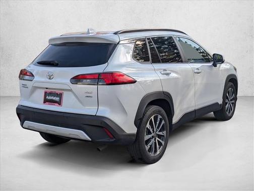 2022 Toyota Corolla Cross XLE