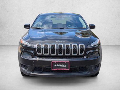 Brilliant Black Crystal Pearlcoat 2014 Jeep Cherokee Sport