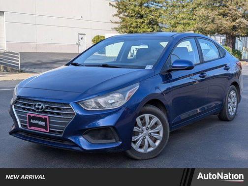 2019 Hyundai Accent SE