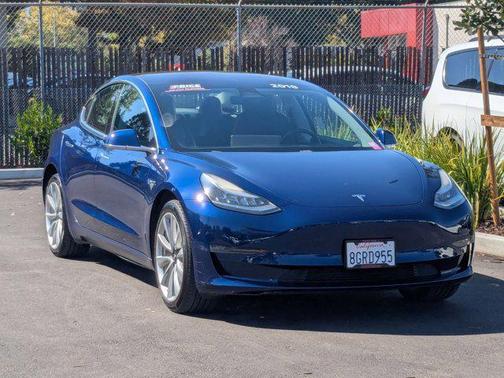 2018 Tesla Model 3 Long Range