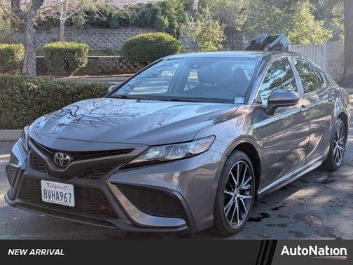 2021 Toyota Camry SE