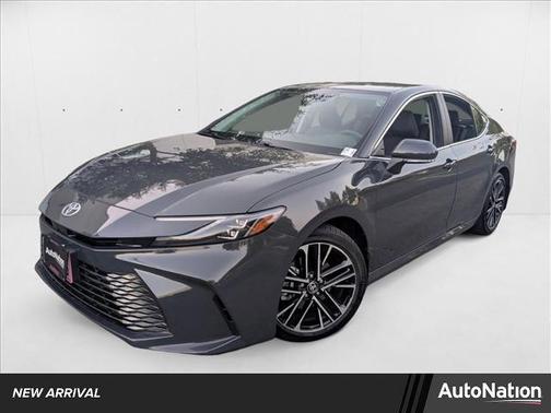 2025 Toyota Camry XLE