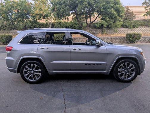 2017 Jeep Grand Cherokee Overland