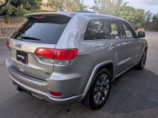 2017 Jeep Grand Cherokee Overland