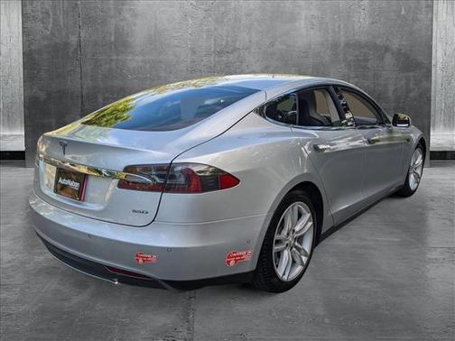 2015 Tesla Model S 85D