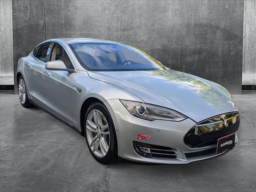 2015 Tesla Model S 85D