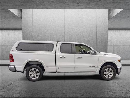 Photo 5 of 25 of 2020 RAM 1500 Laramie