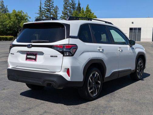 Crystal White Pearl 2026 Subaru Forester Hybrid Premium