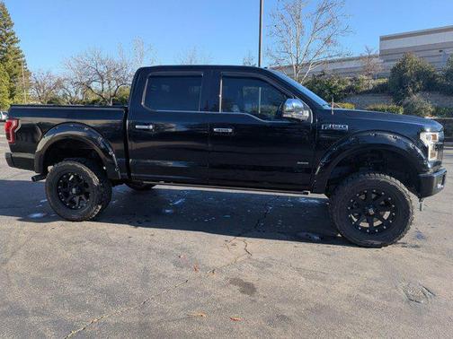 2017 Ford F-150 Platinum