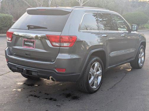 2011 Jeep Grand Cherokee Overland