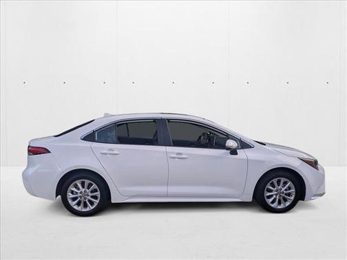 2022 Toyota Corolla XLE
