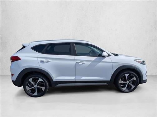 2018 Hyundai TUCSON Sport