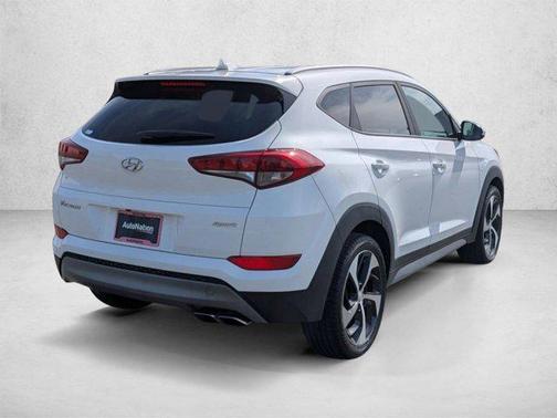 Dazzling White 2018 Hyundai TUCSON Sport