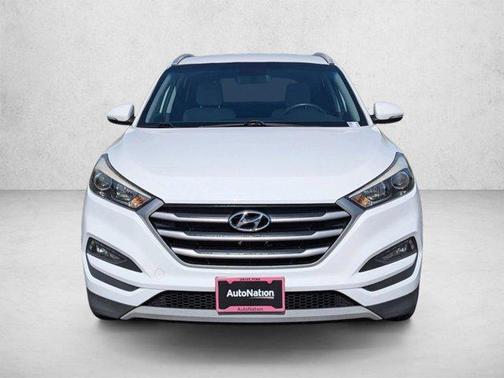 Dazzling White 2018 Hyundai TUCSON Sport