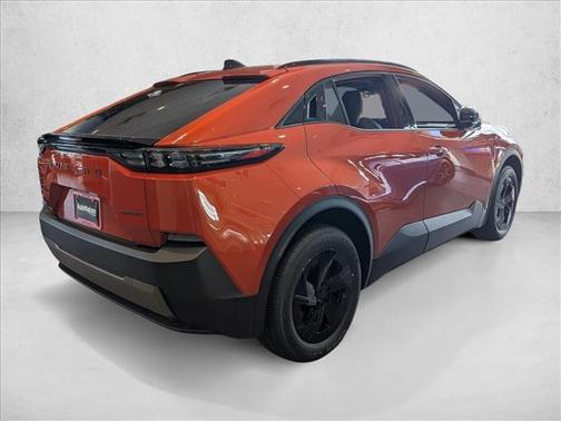Habanero Orange Metallic 2026 Subaru Uncharted Sport