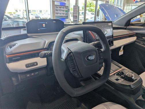 Habanero Orange Metallic 2026 Subaru Uncharted Sport
