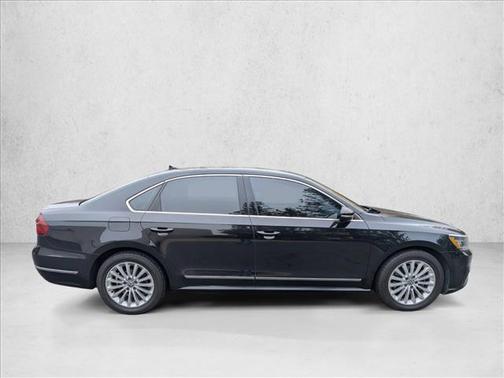 2017 Volkswagen Passat 1.8T SE