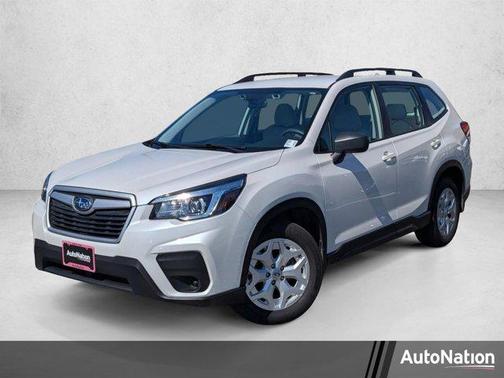Crystal White Pearl 2019 Subaru Forester Base