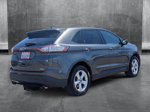 2018 Ford Edge SE