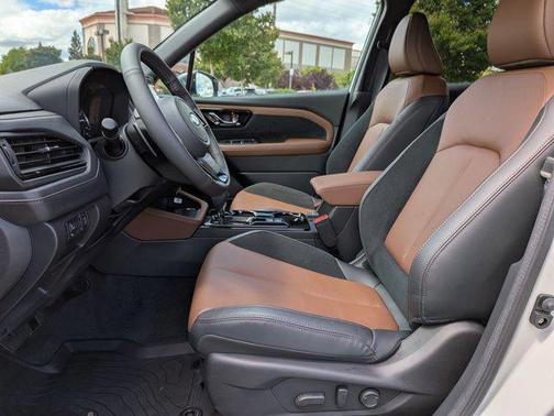 Crystal White Pearl 2026 Subaru Forester Touring