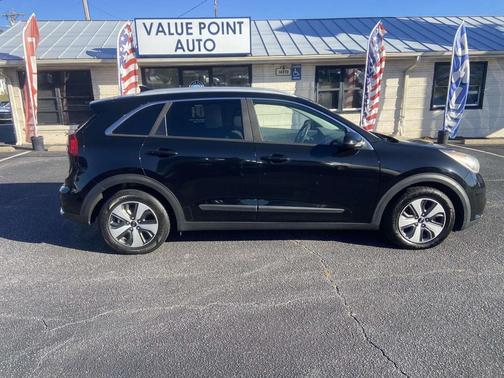 2018 Kia Niro LX