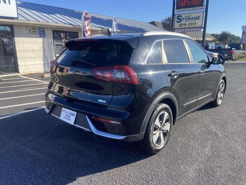 2018 Kia Niro LX