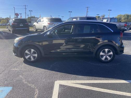 2018 Kia Niro LX