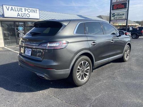 2019 Lincoln Nautilus Select