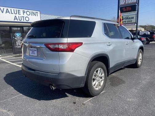 2020 Chevrolet Traverse LT Cloth